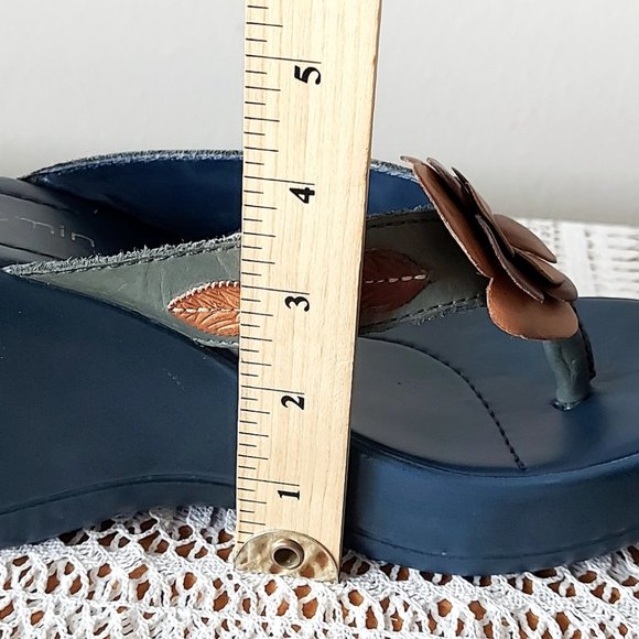 Jasmin Wedge Size 9 Thong Sandals Lightweight Platform Comfy Block Chunky Heel - Picture 11 of 14